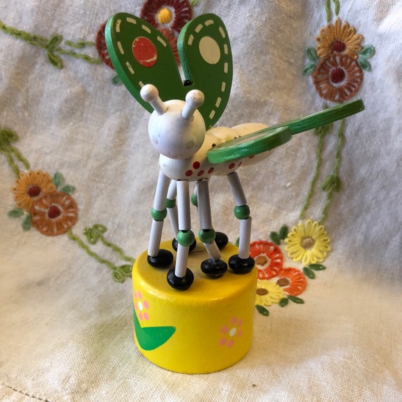 Fainting butterfly toy - Picture 2 of 5